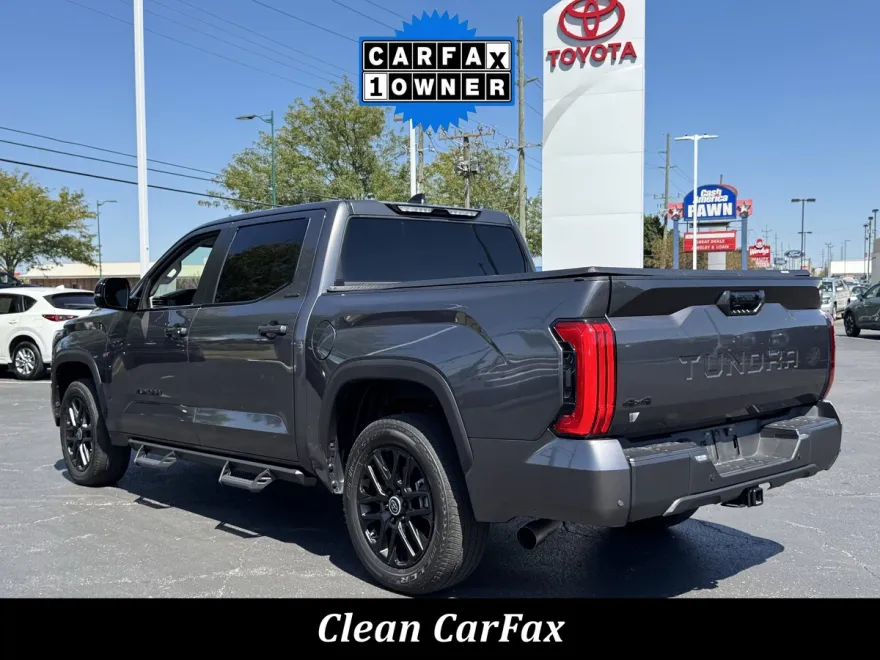 2024 Toyota Tundra Limited CrewMax photo 1