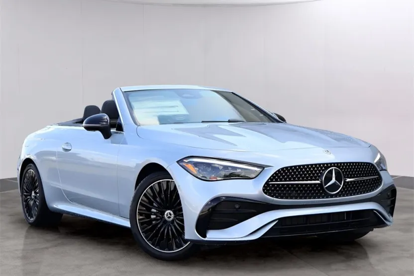 2025 Mercedes Benz CLE 300 4MATIC photo 1