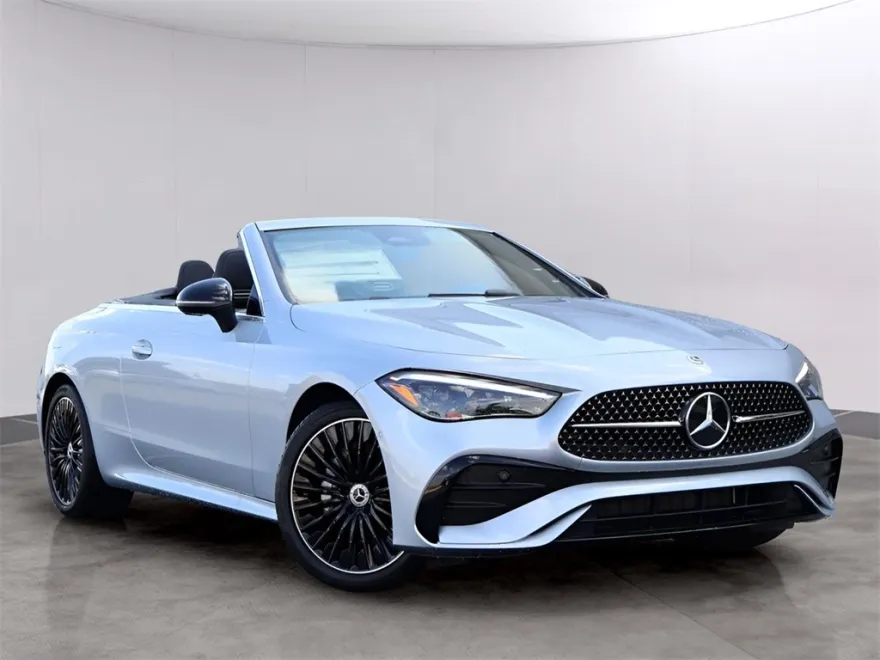 2025 Mercedes Benz CLE 300 4MATIC photo 1