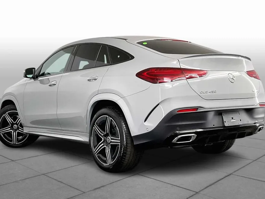 2026 Mercedes Benz GLE 450 4MATIC photo 1