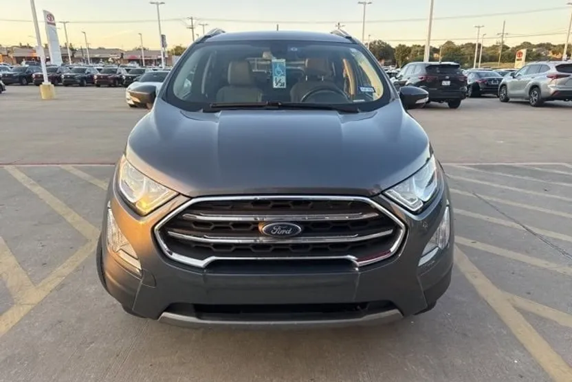 2020 Ford EcoSport Titanium photo 1
