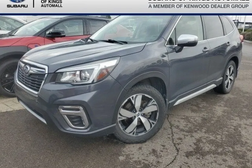 2020 Subaru Forester Touring photo 1