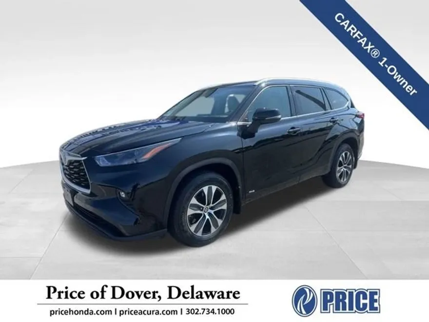 2022 Toyota Highlander XLE photo 1
