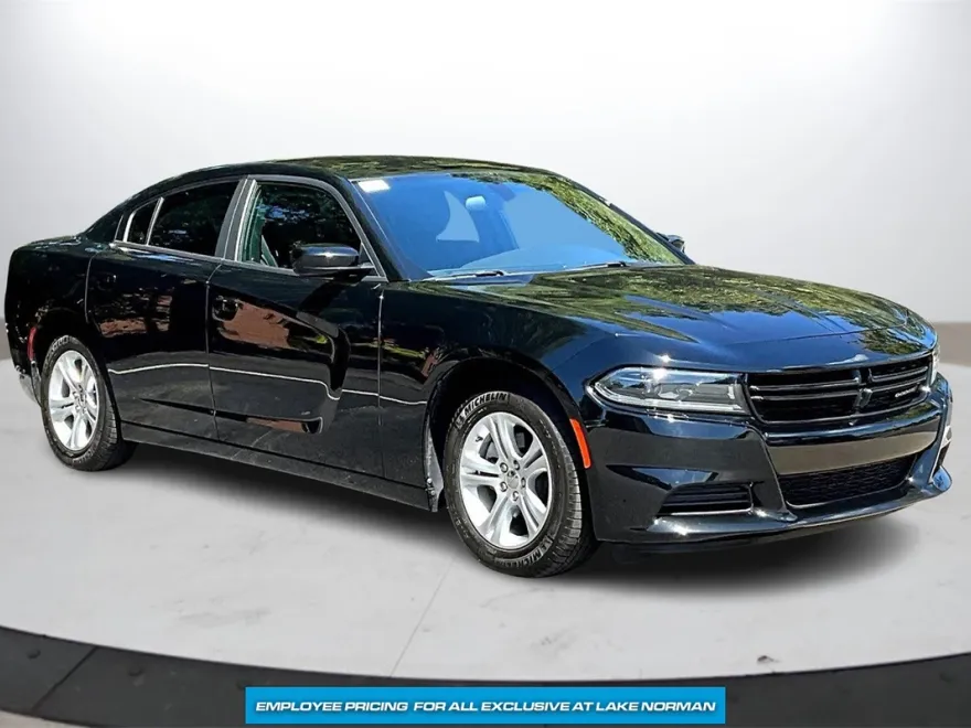 2023 Dodge Charger SXT photo 1