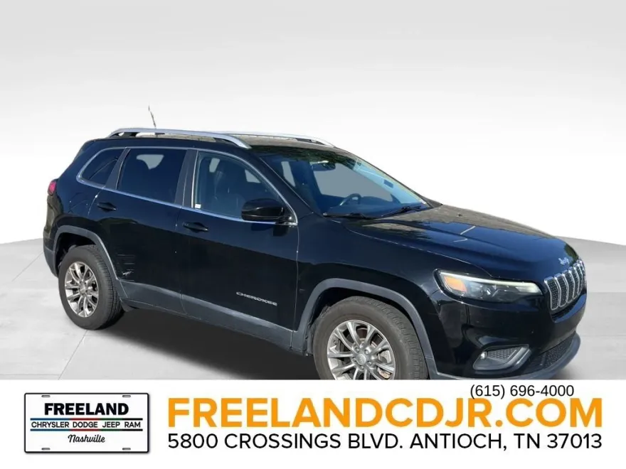 2019 Jeep Cherokee Latitude photo 1