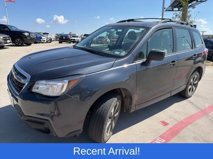 2018 Subaru Forester 2.5i photo 1