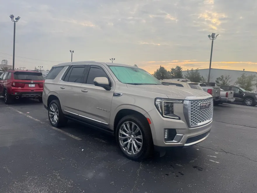2021 Gmc Yukon Denali photo 1