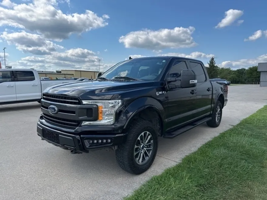 2020 Ford F-150 XLT photo 1
