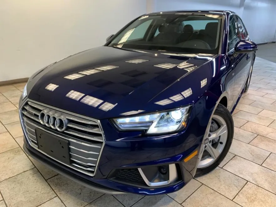 2019 Audi A4 Premium 45 TFSI Quattro photo 1