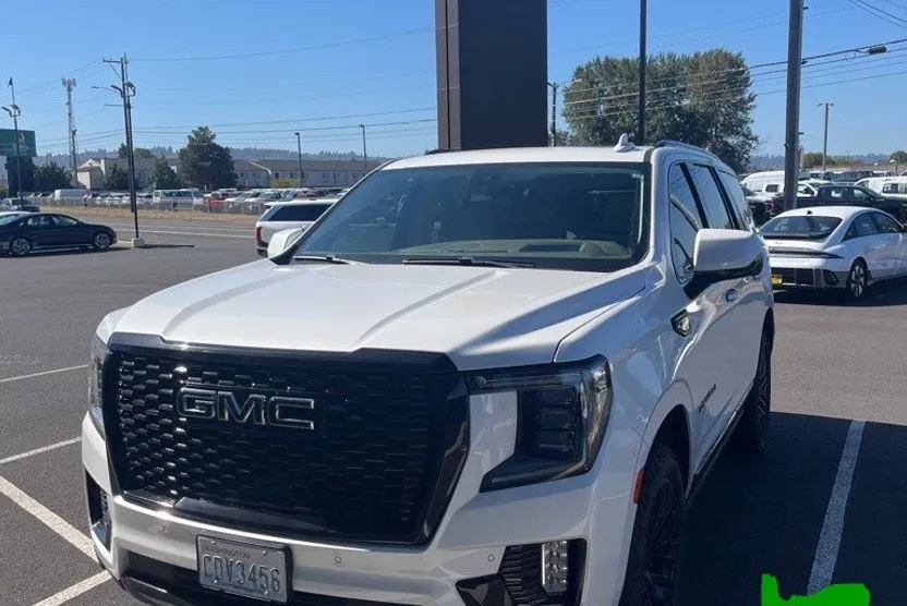 2022 Gmc Yukon Denali photo 1