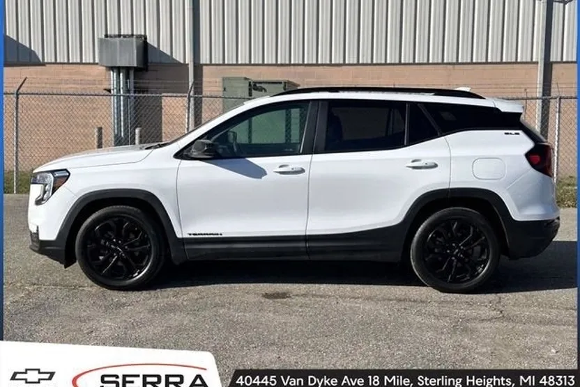 2022 Gmc Terrain SLE photo 1