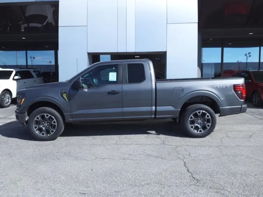 2025 Ford F-150 STX photo 1