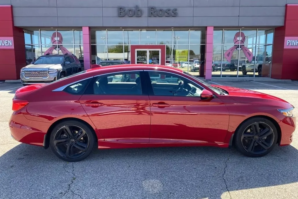 2018 Honda Accord Sport 1.5T photo 1