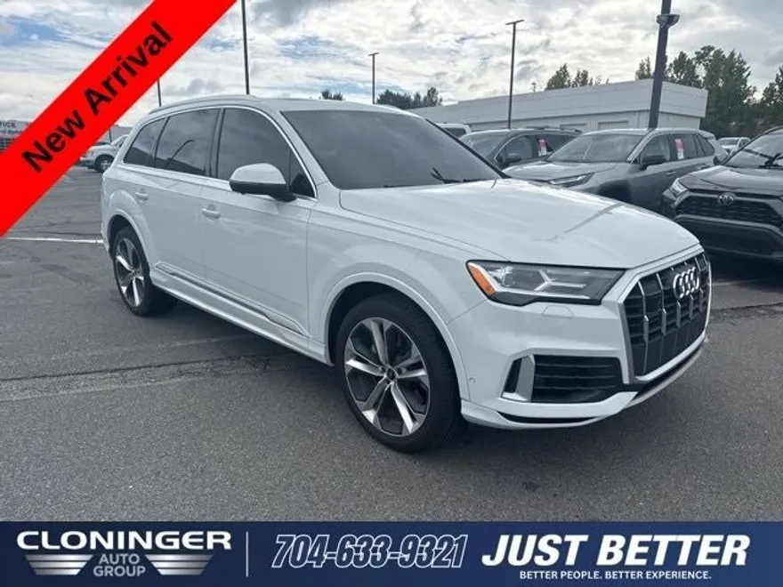 2022 Audi Q7 55 Premium Plus photo 1