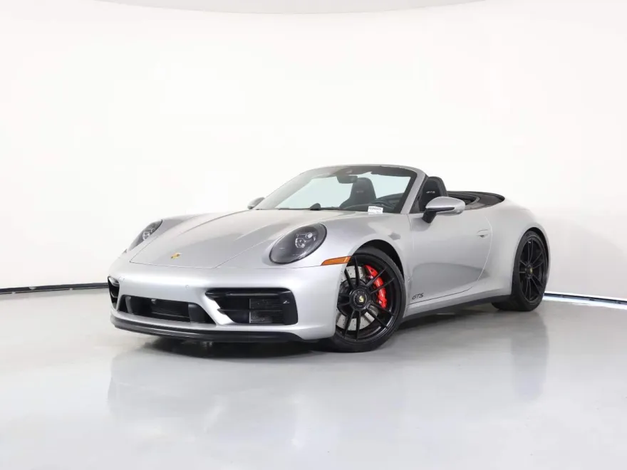 2022 Porsche 911 GTS photo 1