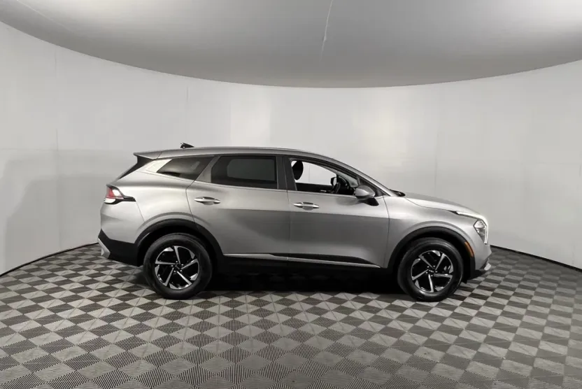 2023 Kia Sportage Hybrid LX photo 1