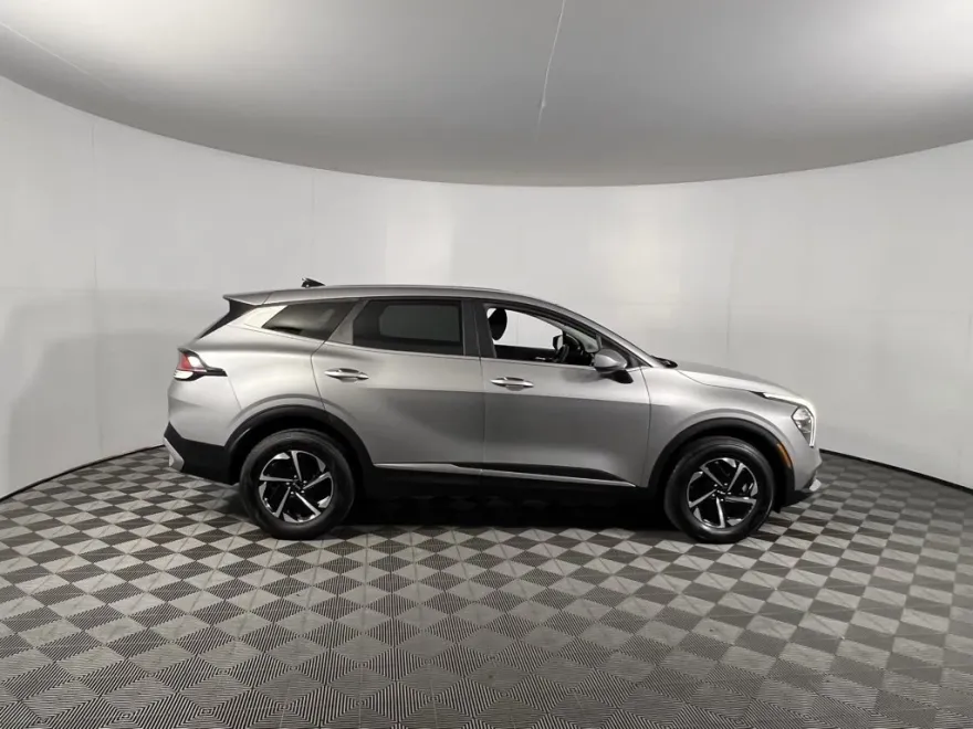 2023 Kia Sportage Hybrid LX photo 1