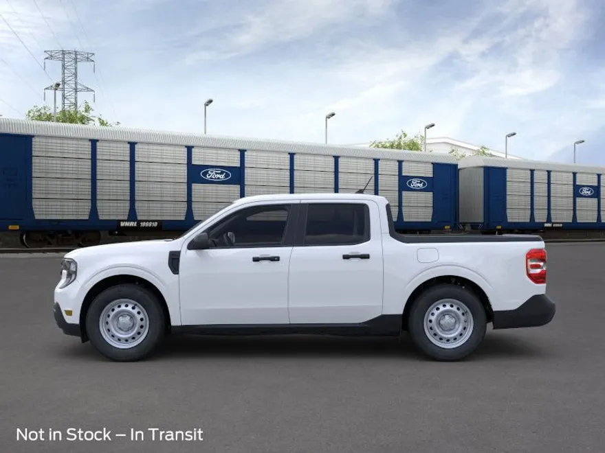 2025 Ford Maverick XL photo 1