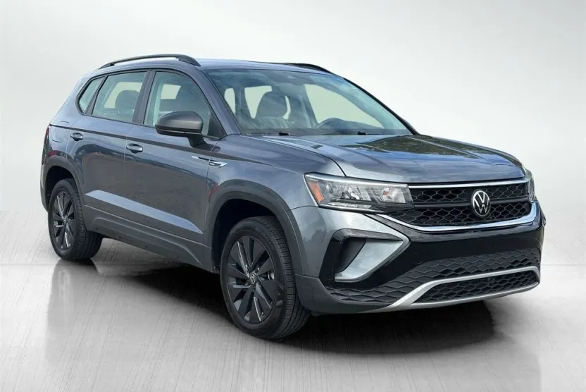 2024 Volkswagen Taos S photo 1