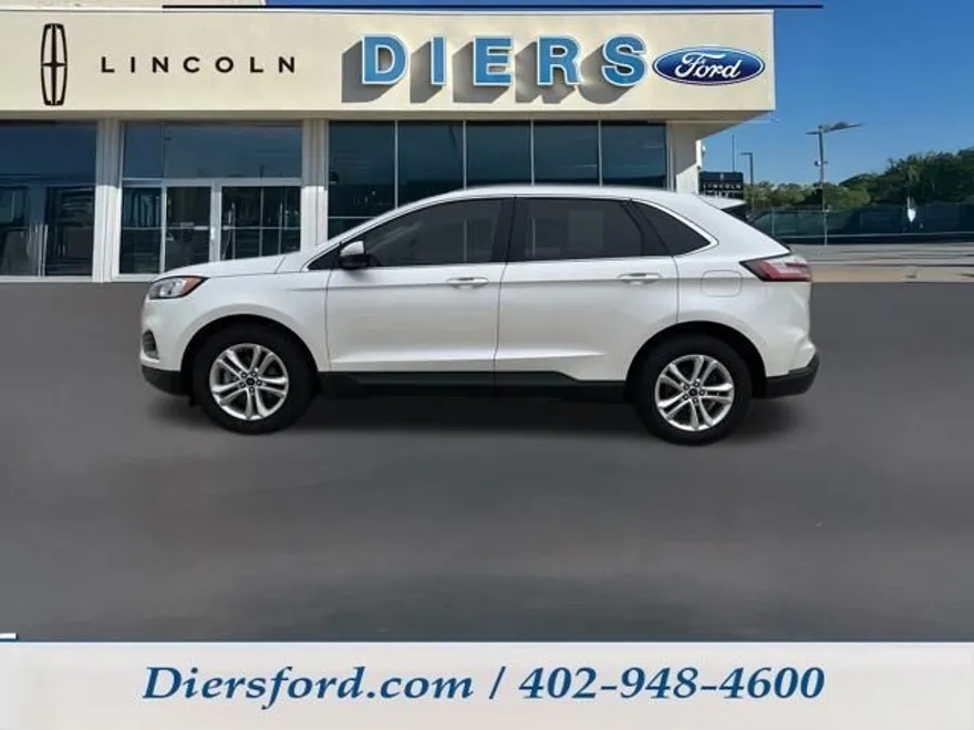 2019 Ford Edge SEL photo 1