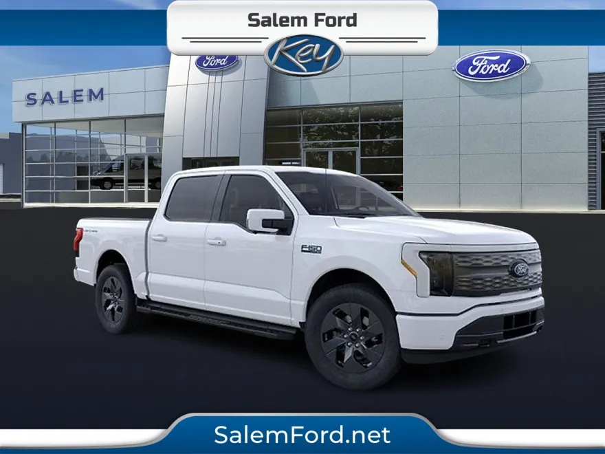 2025 Ford F-150 Lightning Lariat photo 1