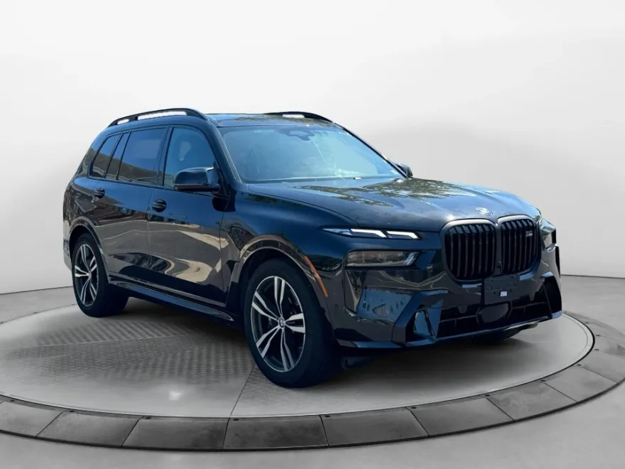 2023 Bmw X7 M60i photo 1