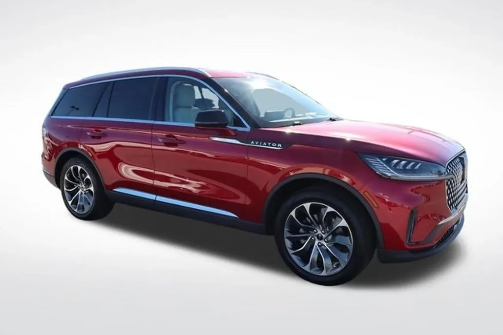 2025 Lincoln Aviator Premiere photo 1