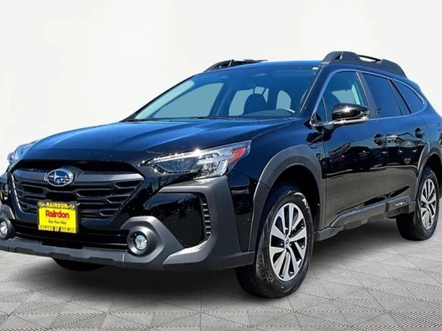 2024 Subaru Outback Premium photo 1