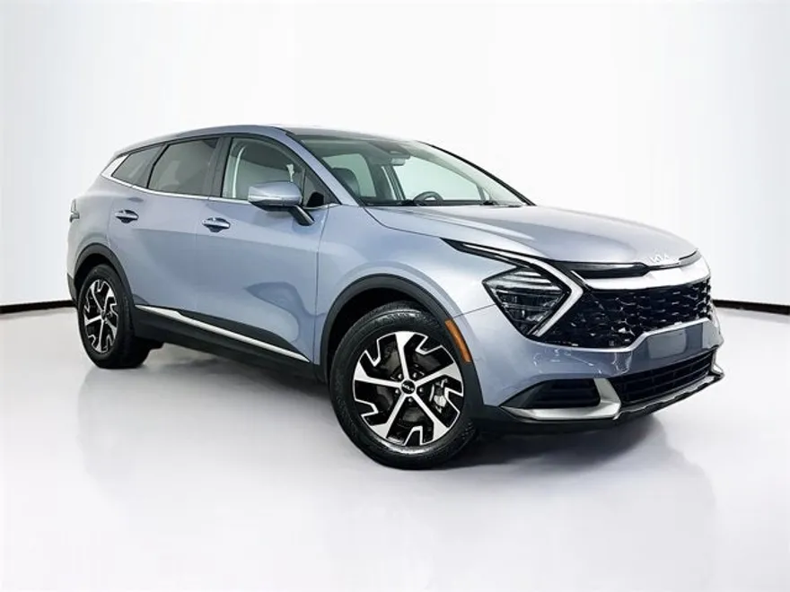 2024 Kia Sportage EX photo 1