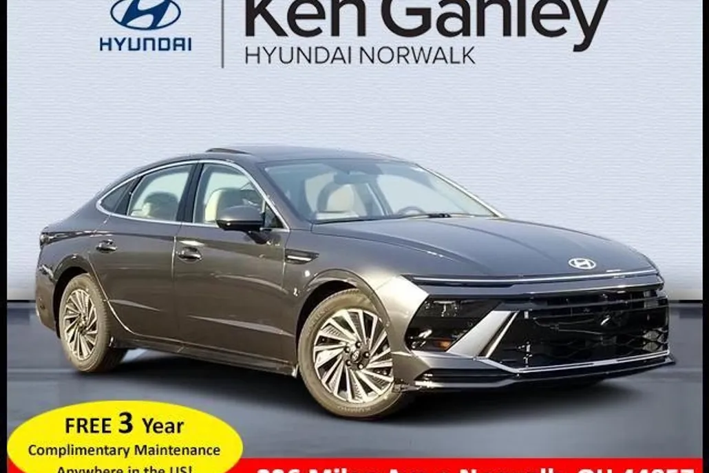 2025 Hyundai Sonata Hybrid Limited photo 1