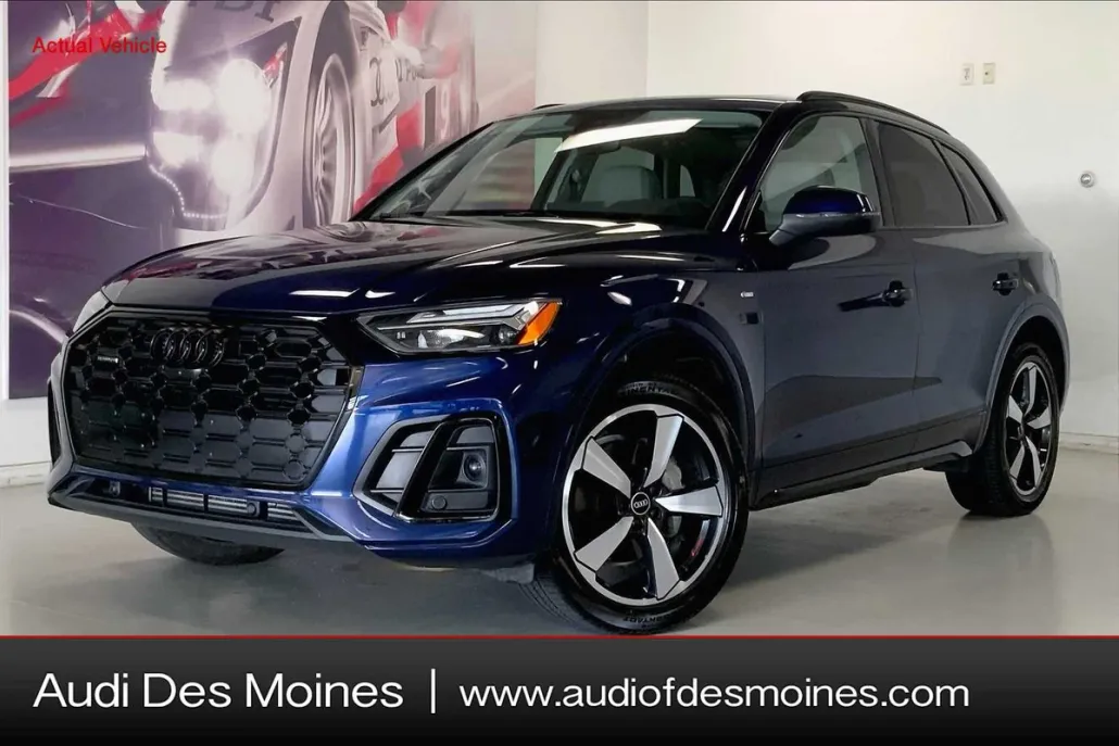 2022 Audi Q5 S line Premium Plus photo 1