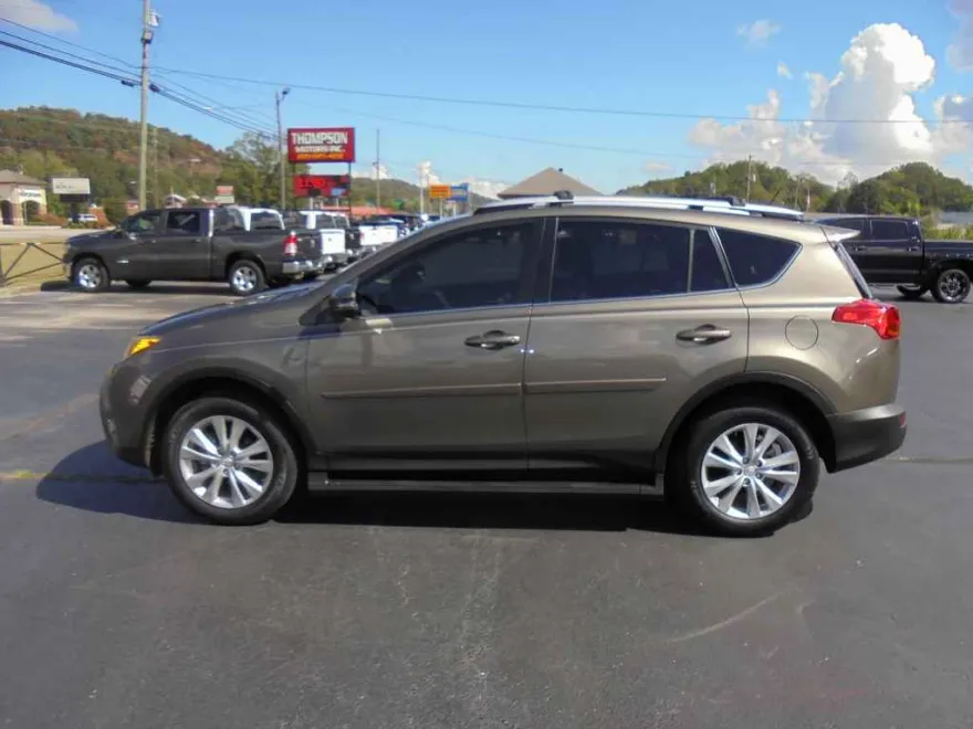 2014 Toyota RAV4 Limited photo 1