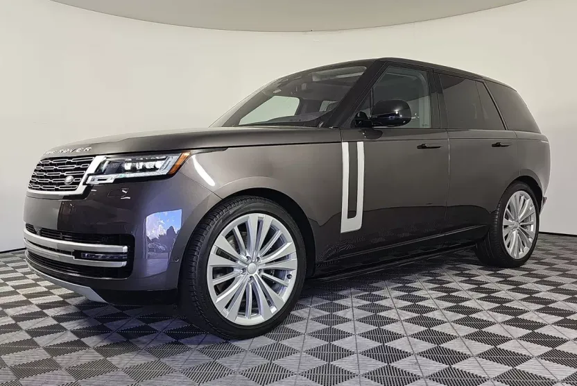 2023 Land Rover Range Rover First Edition photo 1