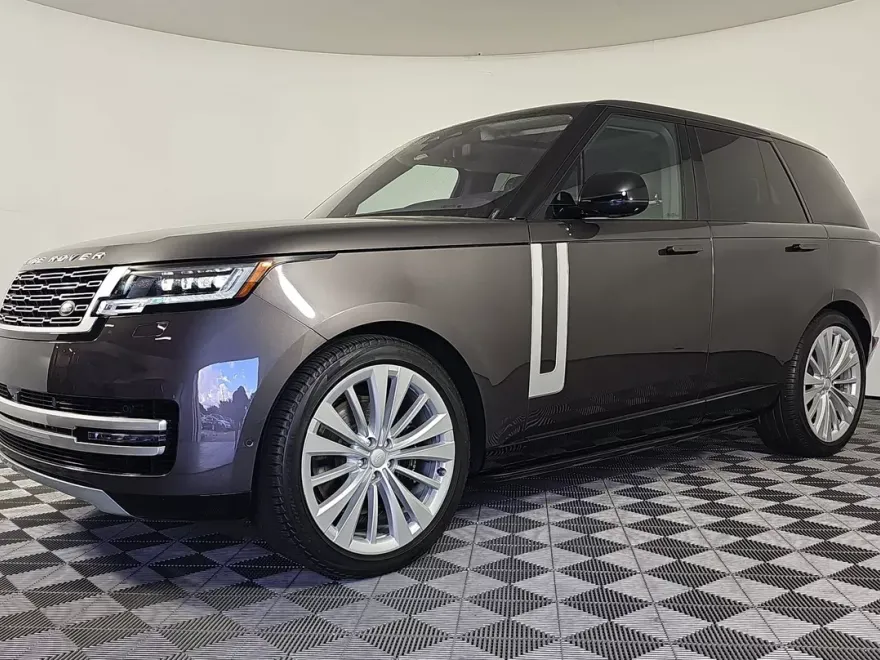 2023 Land Rover Range Rover First Edition photo 1