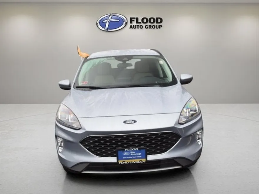 2022 Ford Escape SEL photo 1