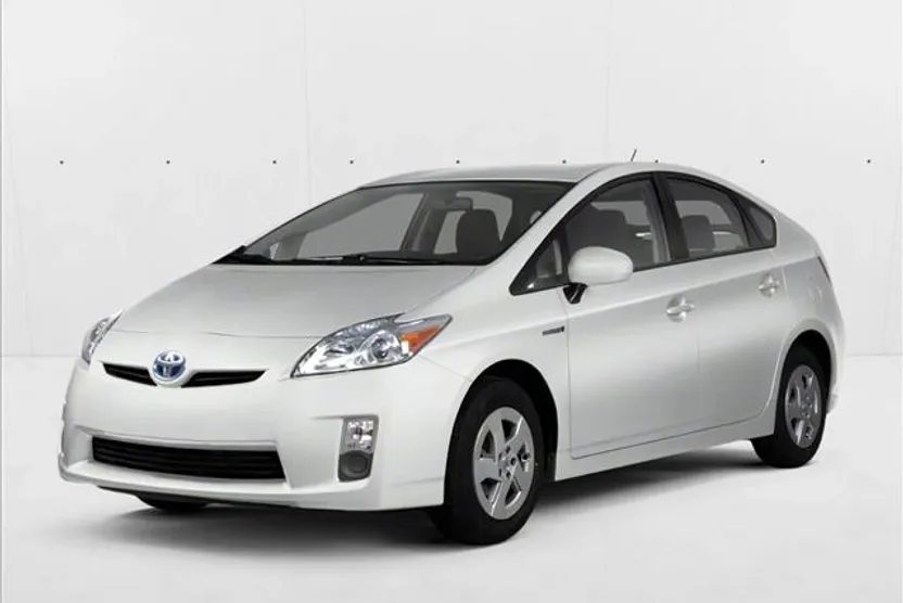 2011 Toyota Prius Two photo 1