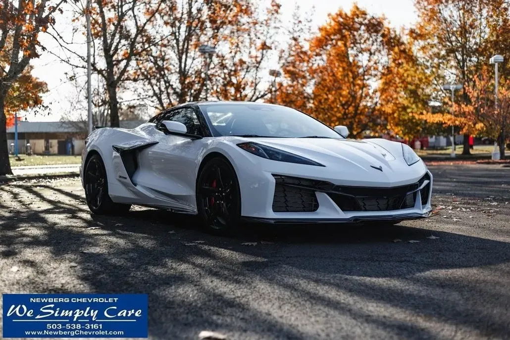 2024 Chevrolet Corvette Z06 3LZ photo 1