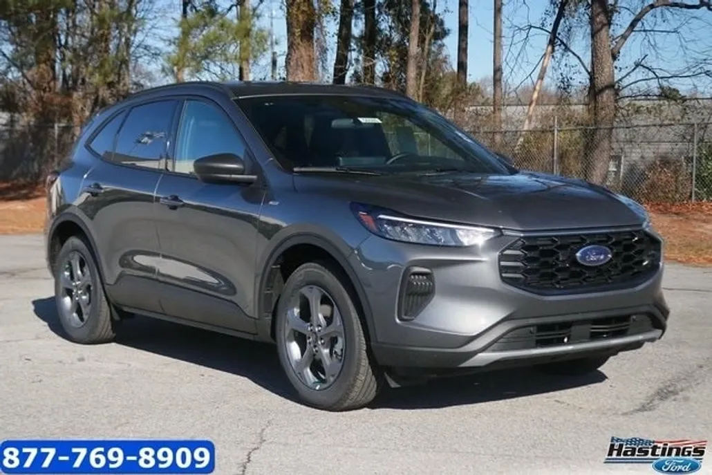 2025 Ford Escape Hybrid ST-Line photo 1