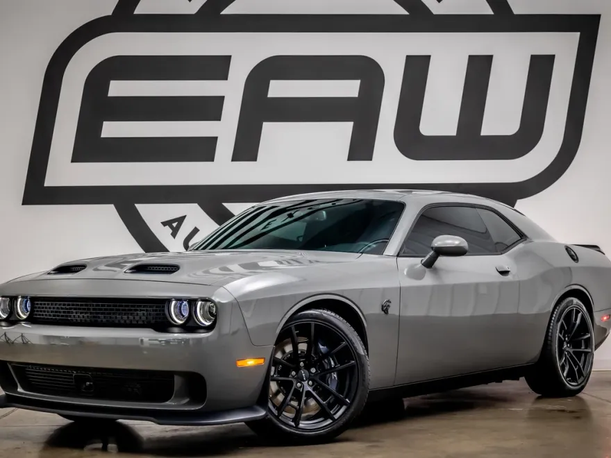 2023 Dodge Challenger SRT8 Hellcat photo 1