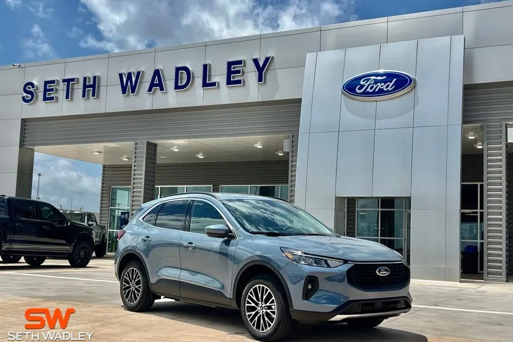2025 Ford Escape Plug-In Hybrid Base photo 1