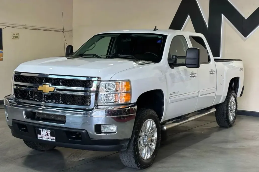 2014 Chevrolet Silverado 2500HD LT photo 1