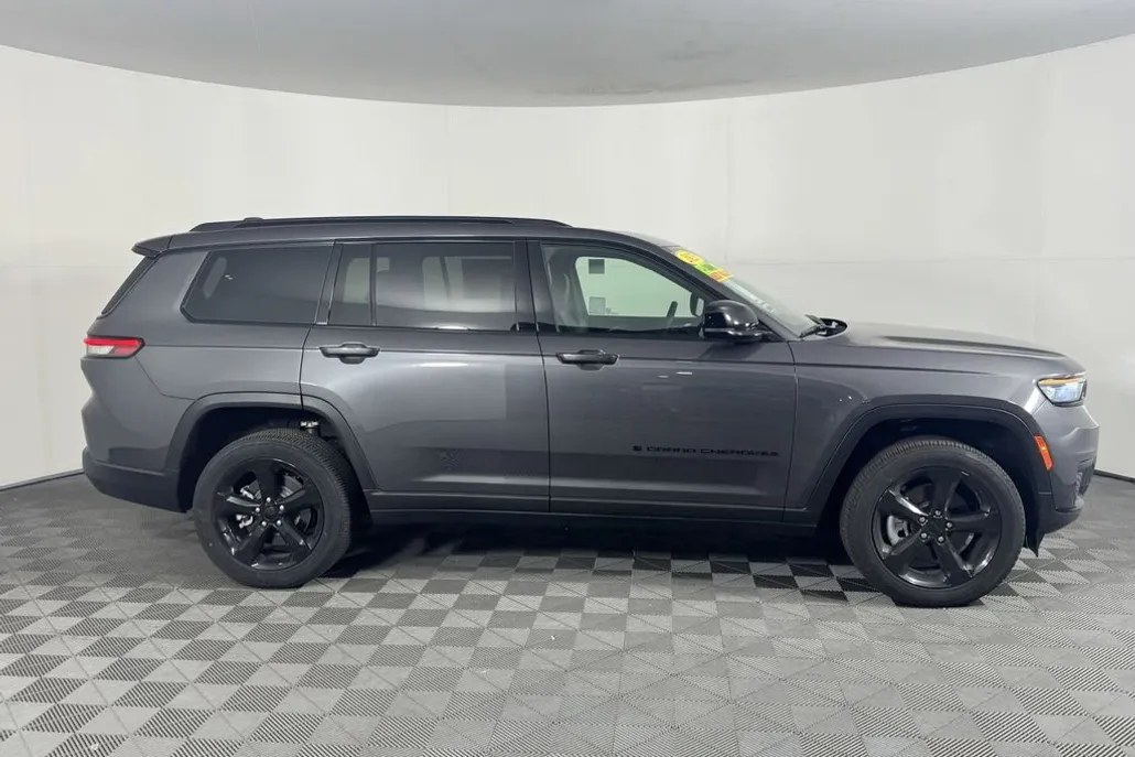 2024 Jeep Grand Cherokee Altitude X photo 1