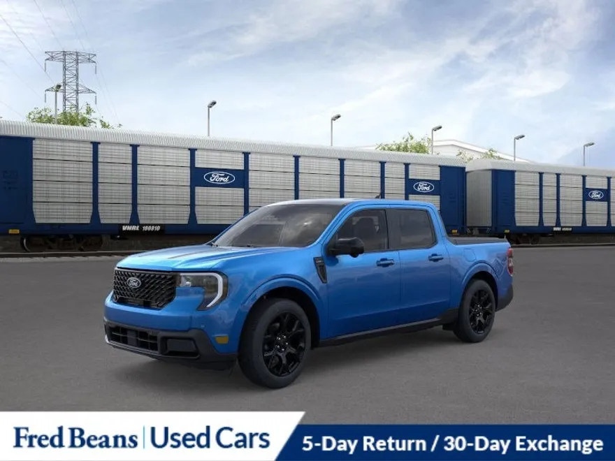 2025 Ford Maverick Lariat photo 1