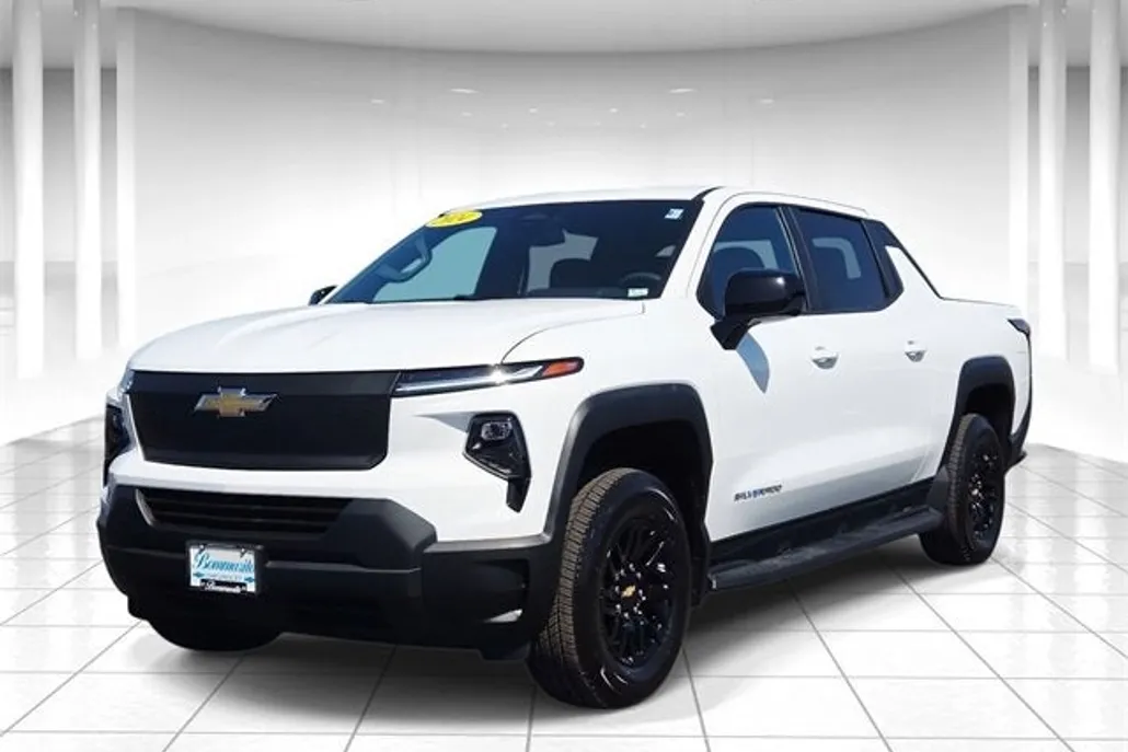 2024 Chevrolet Silverado EV Work Truck photo 1