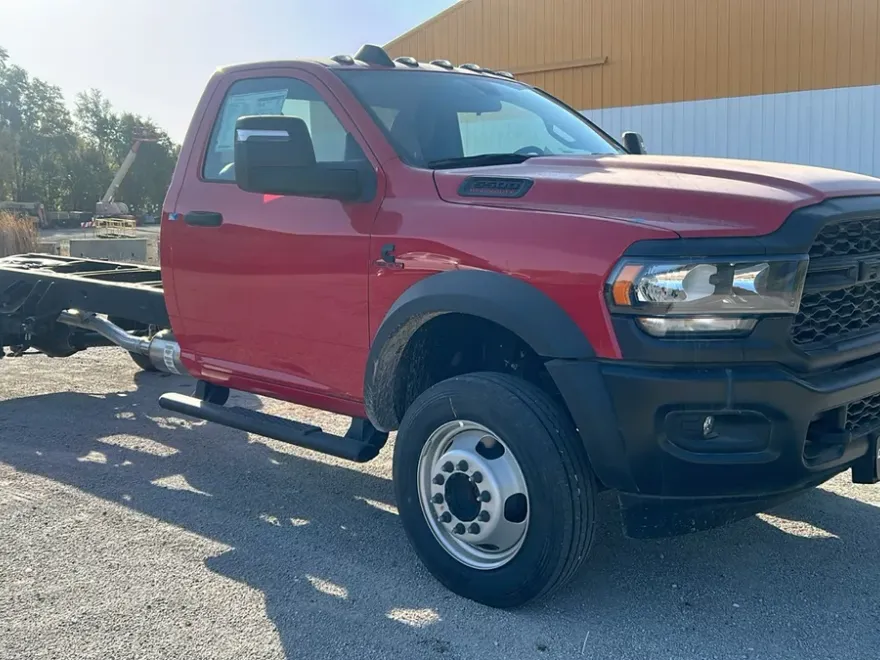 2024 Ram 5500 Tradesman photo 1