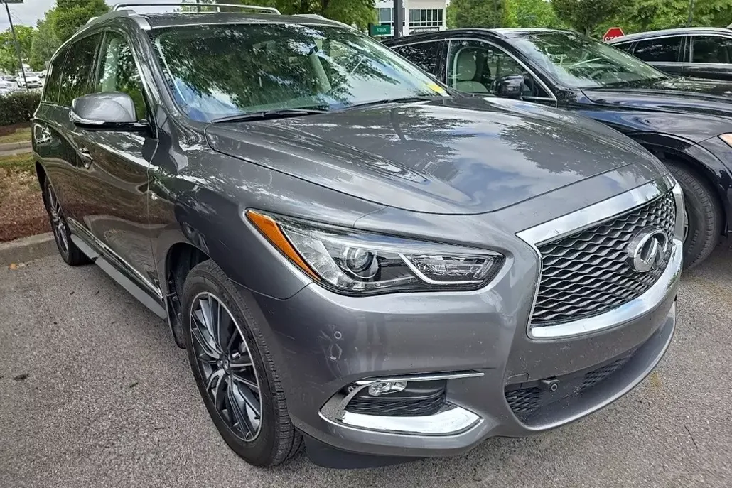 2019 Infiniti QX60 Luxe photo 1