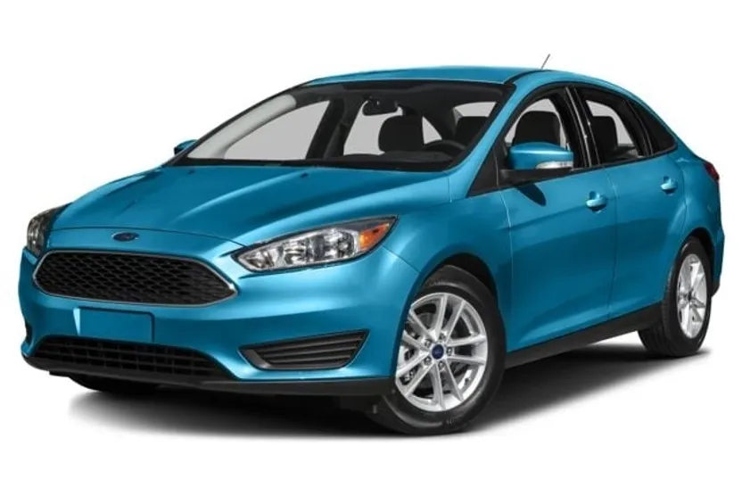 2016 Ford Focus Sedan photo 1