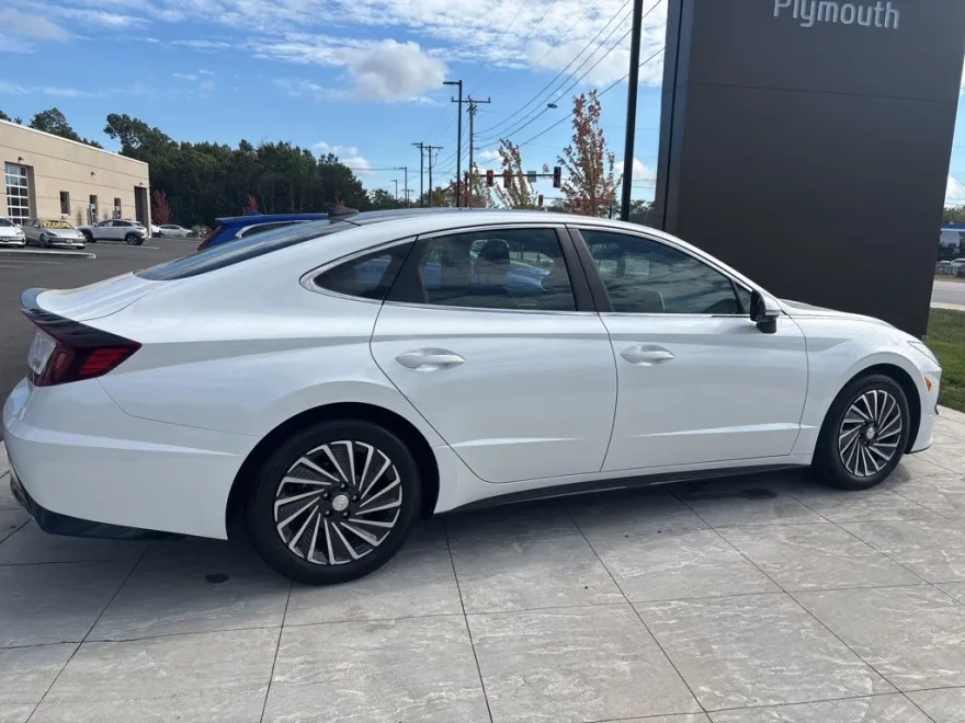 2021 Hyundai Sonata Hybrid Limited photo 1