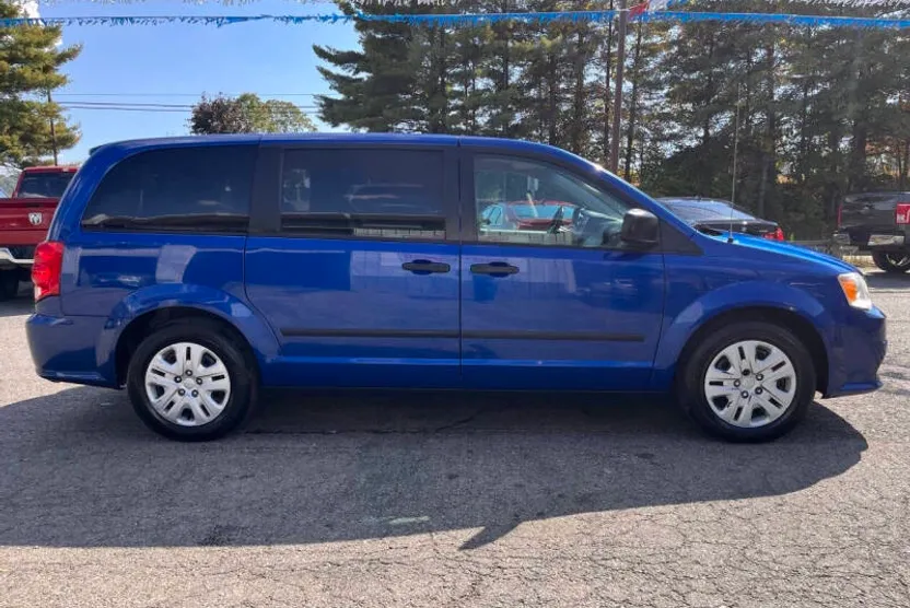 2013 Dodge Grand Caravan Value Package photo 1