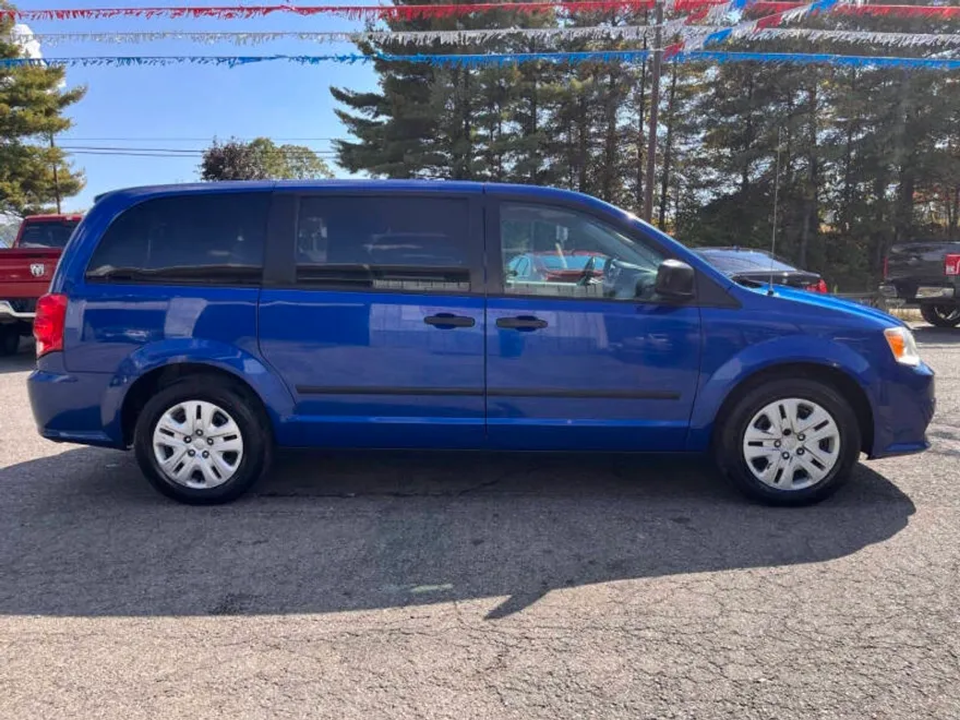 2013 Dodge Grand Caravan Value Package photo 1